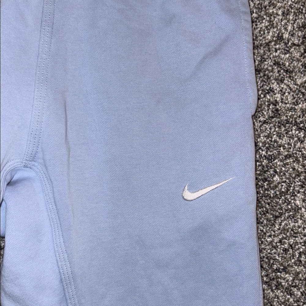 Nike Club Fleece Joggers in Light Blue - Picture 5 of 7